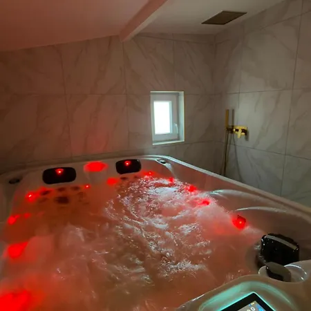 Cinema Jacuzzi Lejlighed Rouen